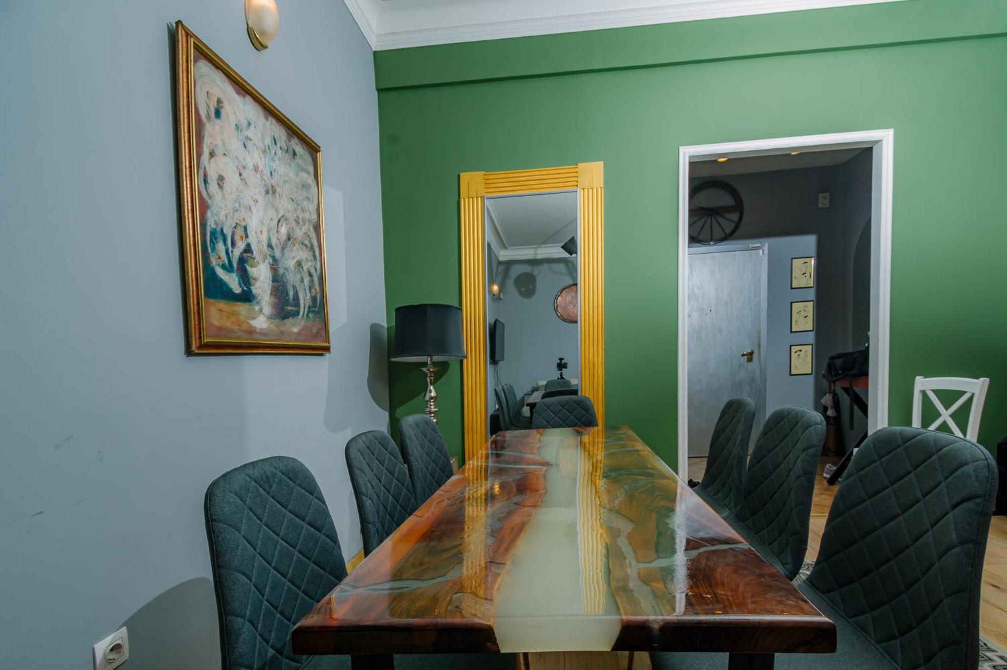 Top Center, 3Bdr, Heart Of The City, Free Secured Parking Sofia Exterior photo